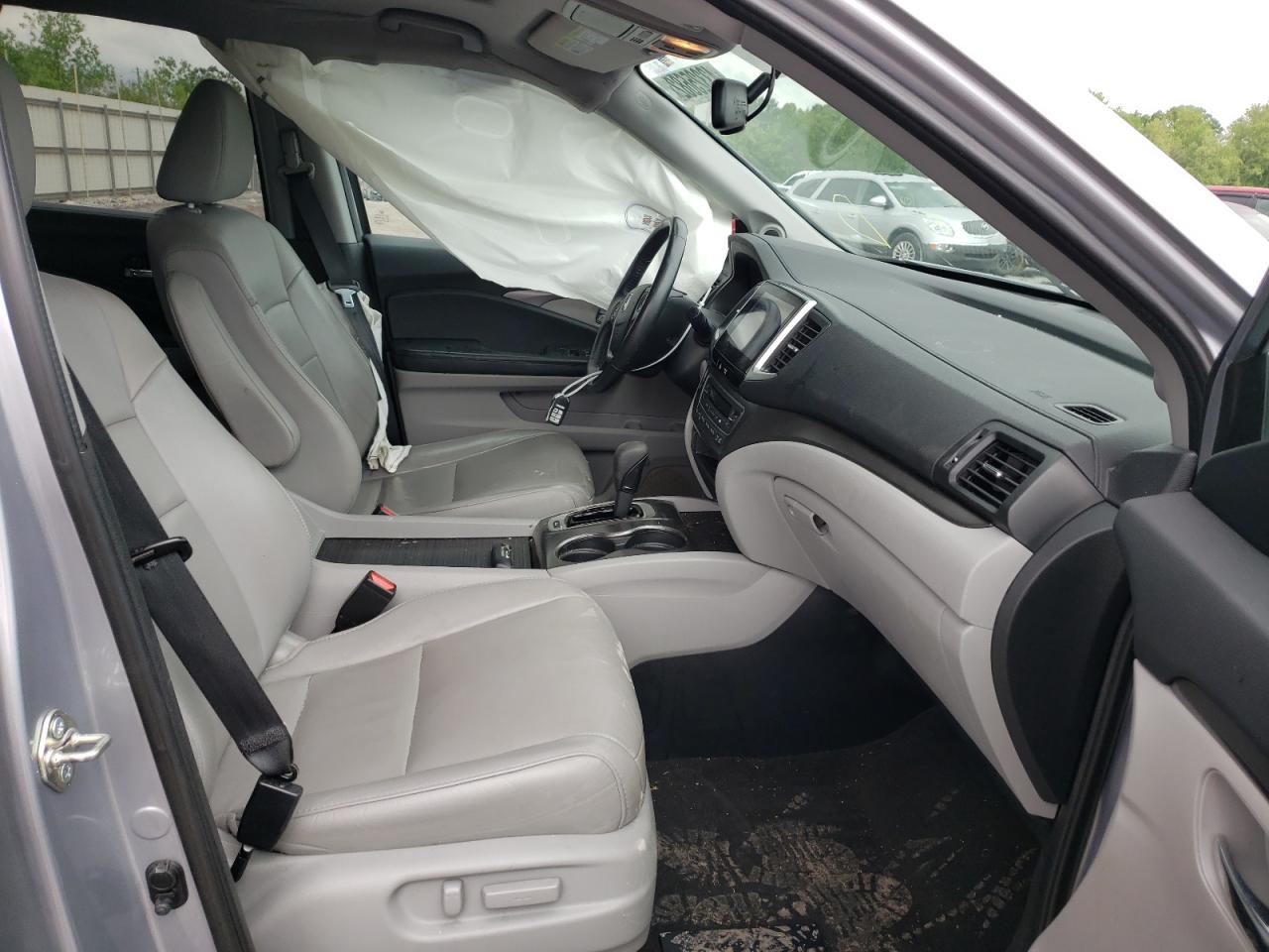 Photo 5 from auction – 2016 HONDA PILOT EXLN with VIN 5FNYF6H7XGB073734