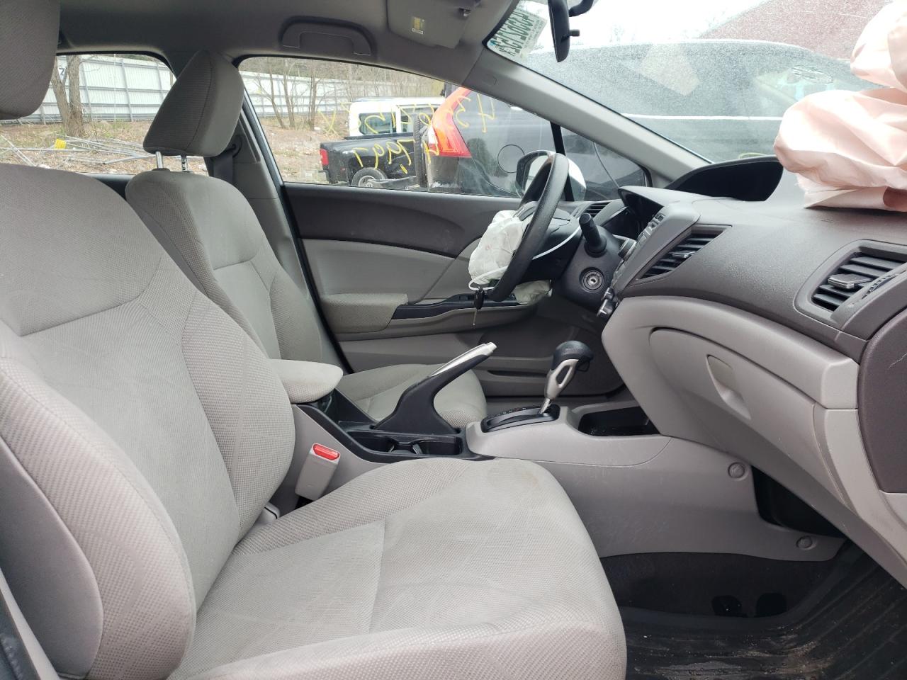 Photo 5 from auction – 2012 HONDA CIVIC LX with VIN 2HGFB2F54CH579045