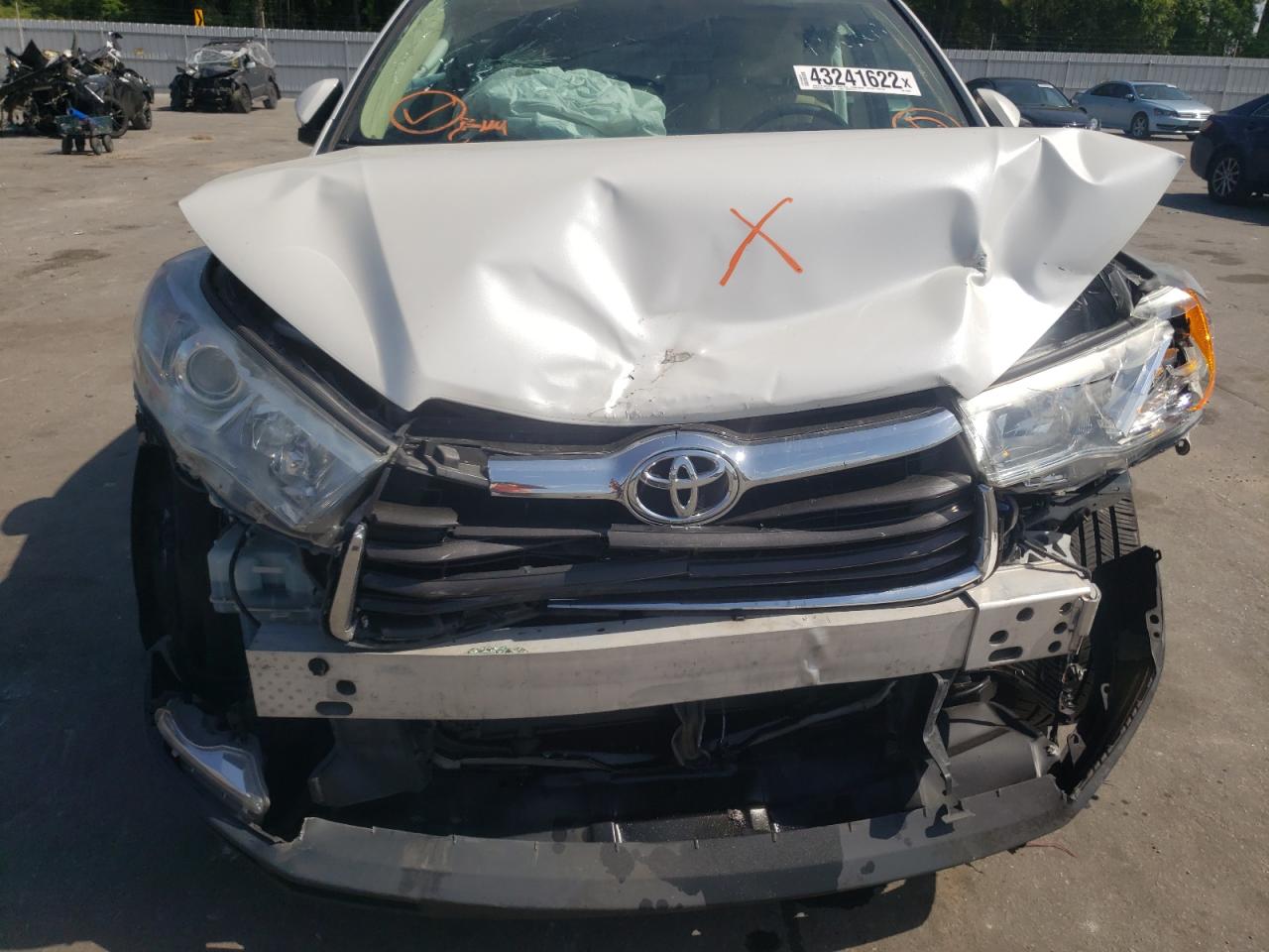 Photo 9 from auction – 2015 TOYOTA HIGHLANDER with VIN 5TDDKRFH7FS075006