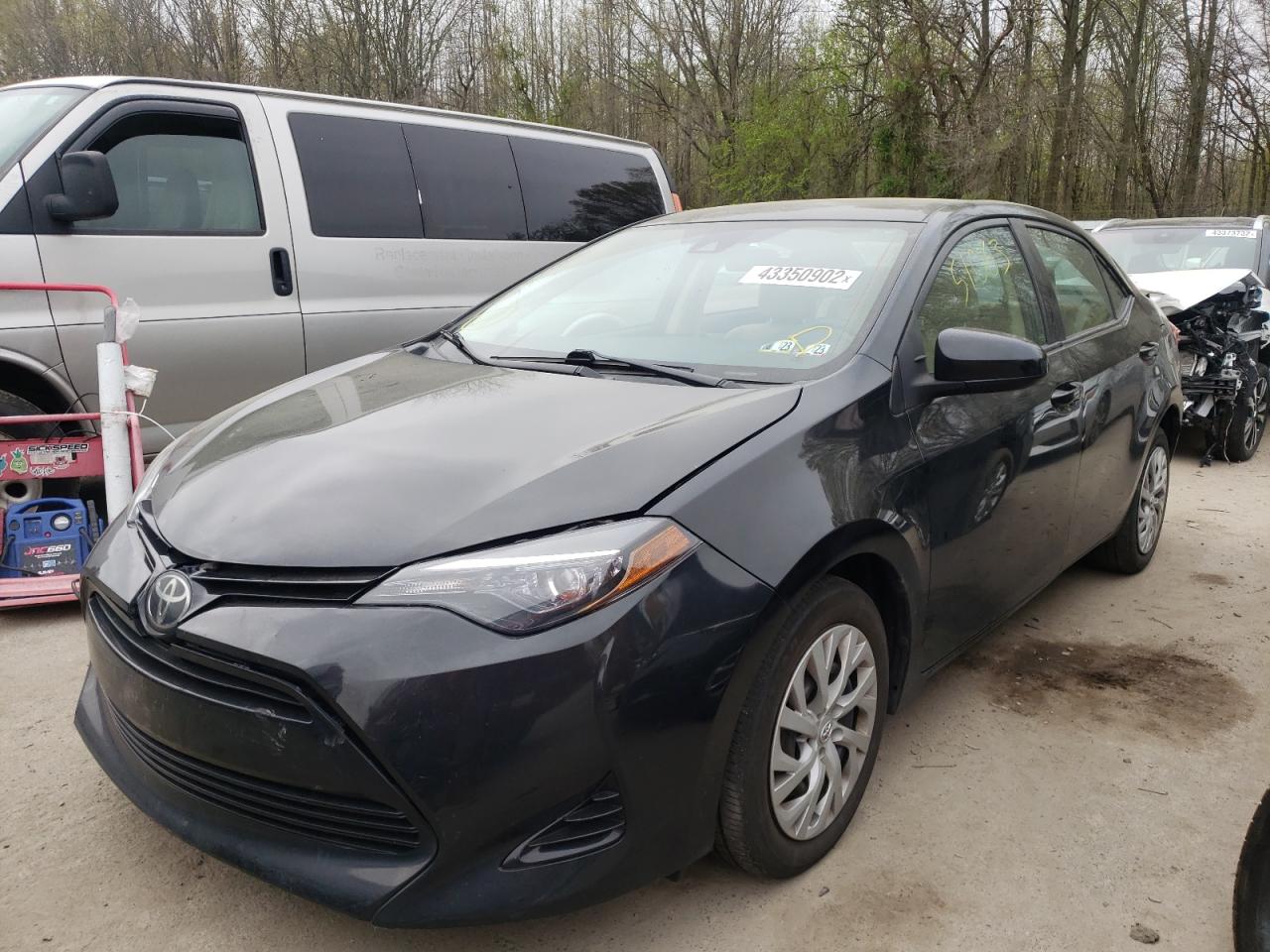 Photo 2 from auction – 2018 TOYOTA COROLLA L with VIN 2T1BURHE3JC993552