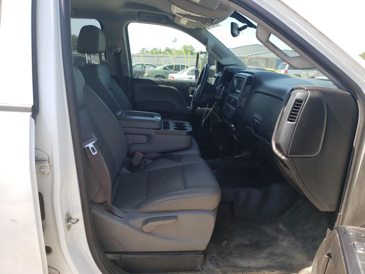 Photo 5 from auction – 2017 CHEVROLET SILVERADO with VIN 1GC1KUEY6HF202645