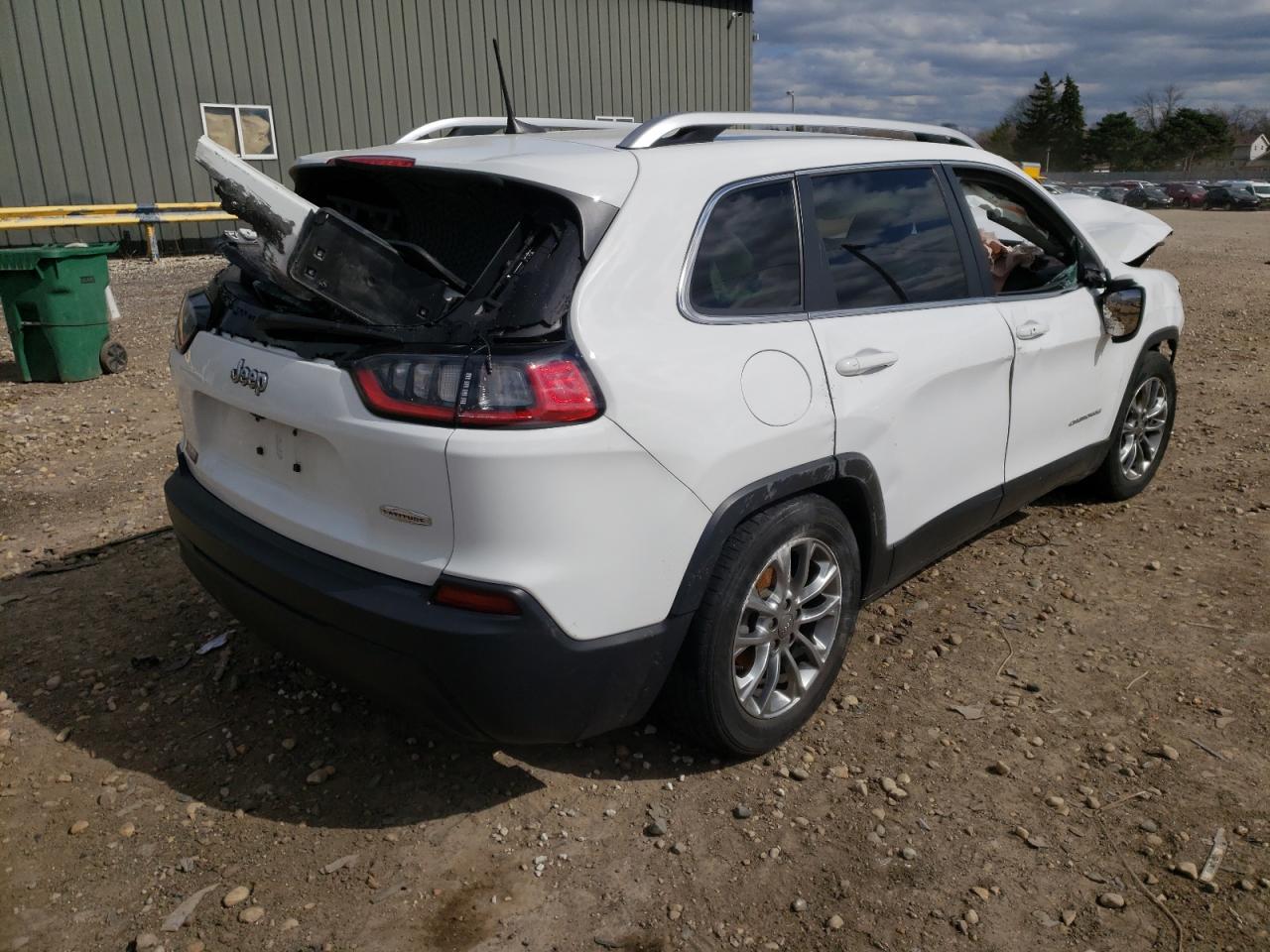 Photo 4 from auction – 2019 JEEP CHEROKEE L with VIN 1C4PJLLB8KD222159