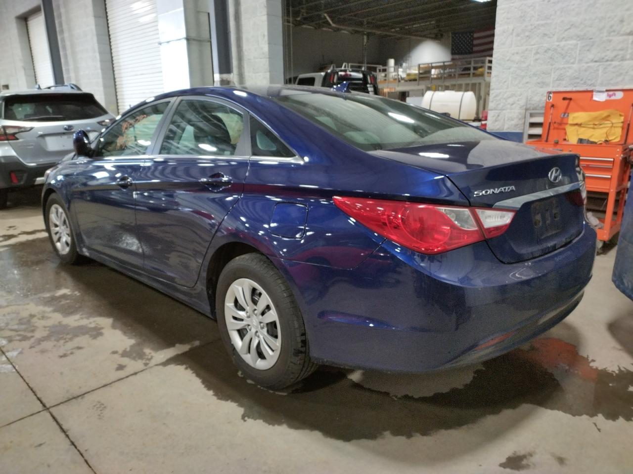 Photo 3 from auction – 2012 HYUNDAI SONATA GLS with VIN 5NPEB4AC9CH373822