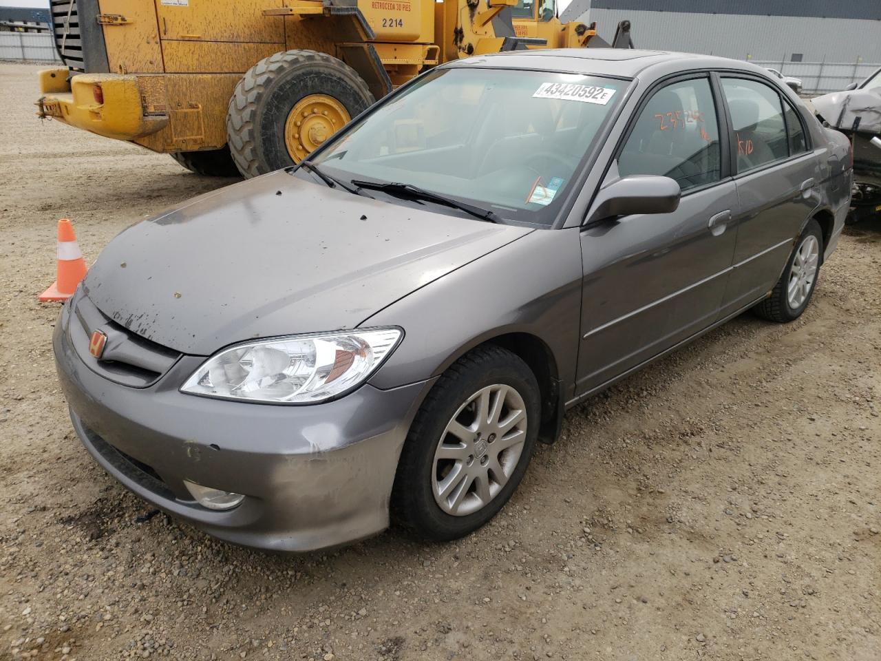 Photo 2 from auction – 2005 HONDA CIVIC LX with VIN 2HGES16605H042187
