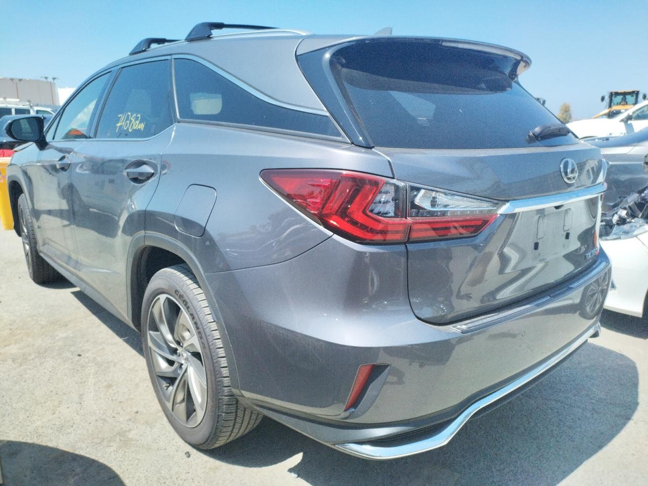 Photo 3 from auction – 2019 LEXUS RX 350 L with VIN JTJDZKCAXK2017948