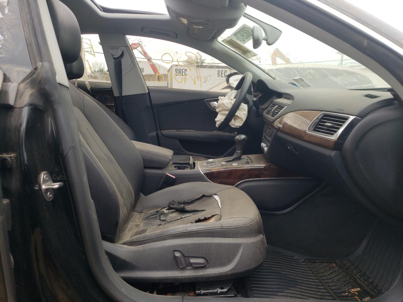 Photo 5 from auction – 2013 AUDI A7 PREMIUM with VIN WAUYGAFC0DN086079