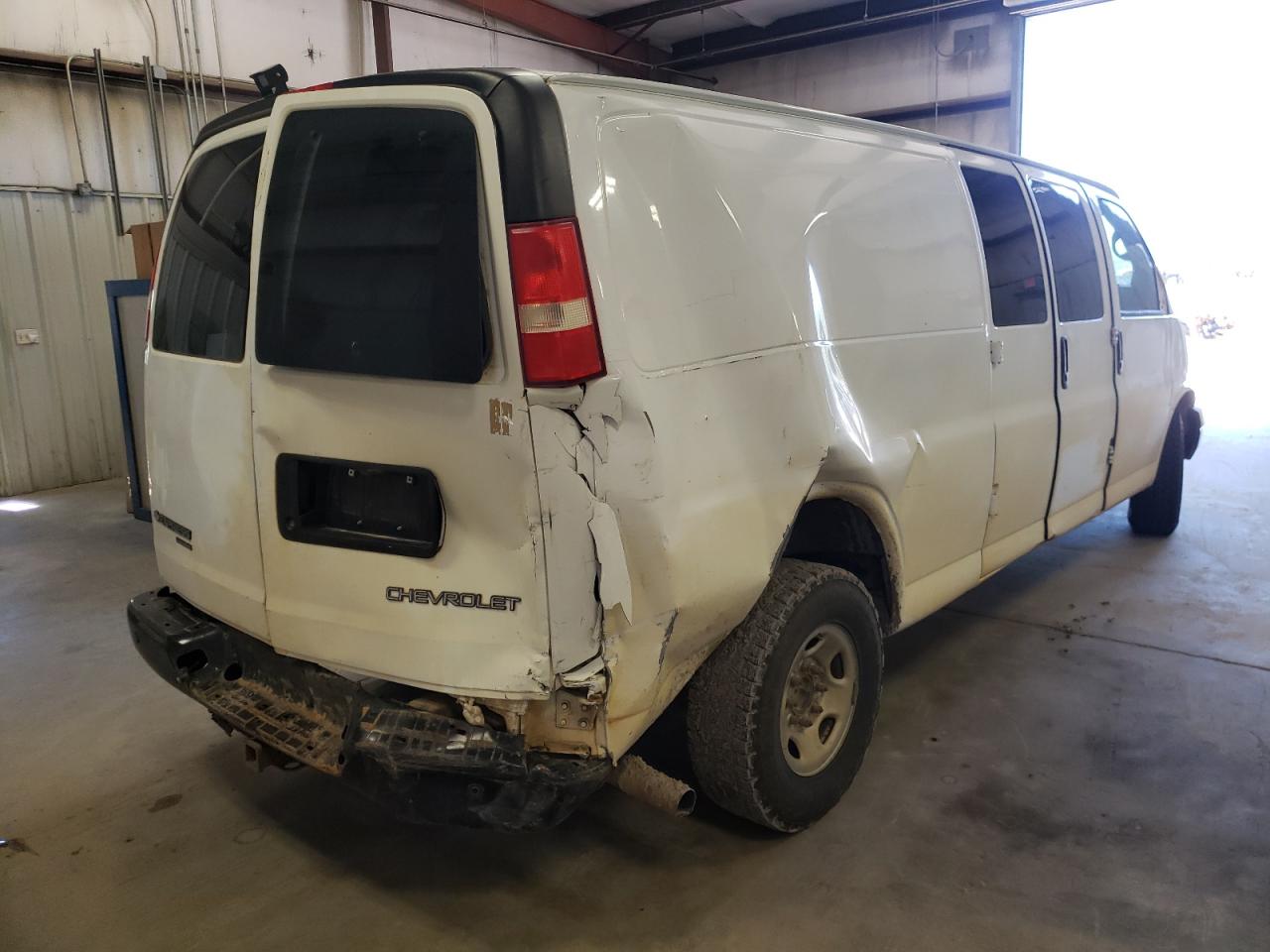 Photo 4 from auction – 2013 CHEVROLET EXPRESS G2 with VIN 1GCWGGCA7D1100163