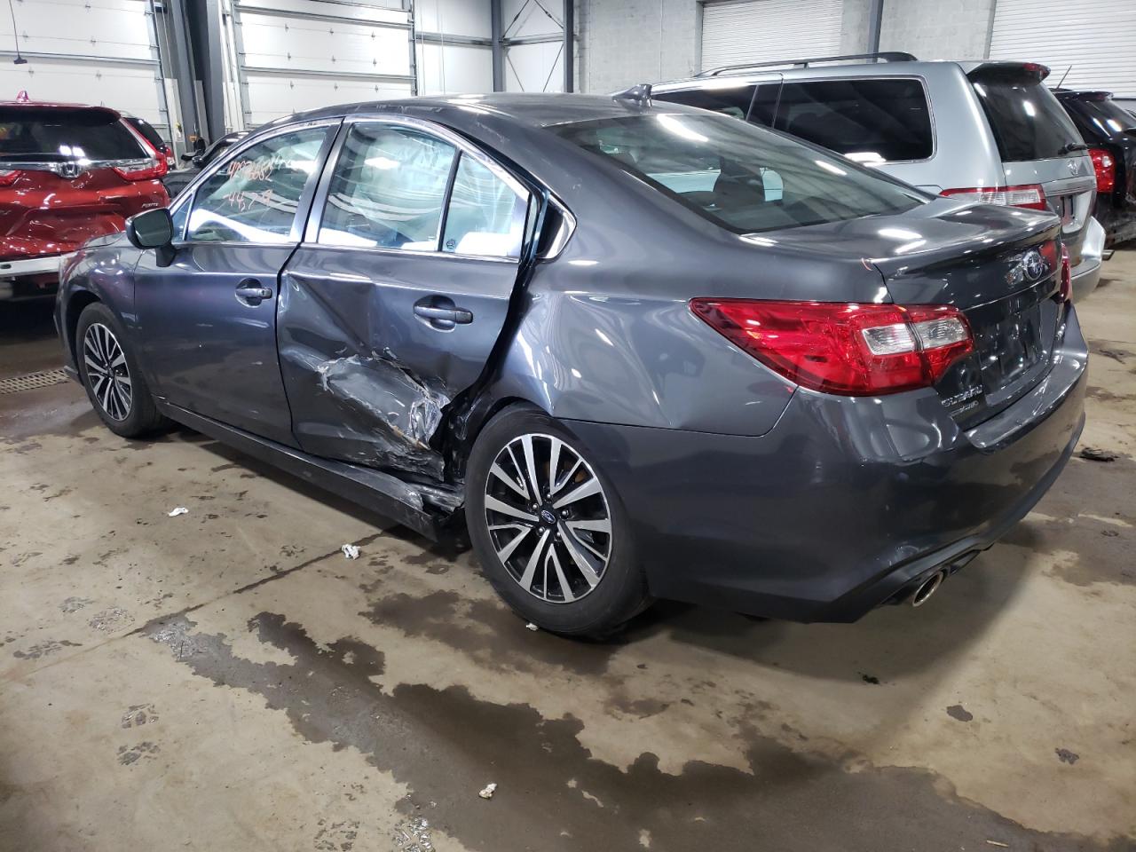 Photo 3 from auction – 2018 SUBARU LEGACY 2.5 with VIN 4S3BNAC61J3009791
