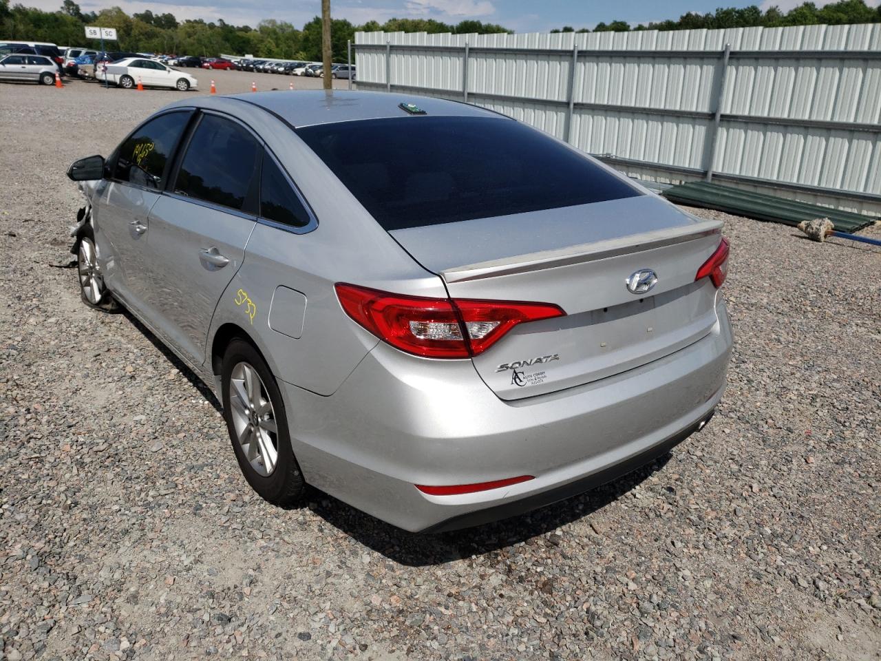Photo 3 from auction – 2015 HYUNDAI SONATA SE with VIN 5NPE24AF5FH087271