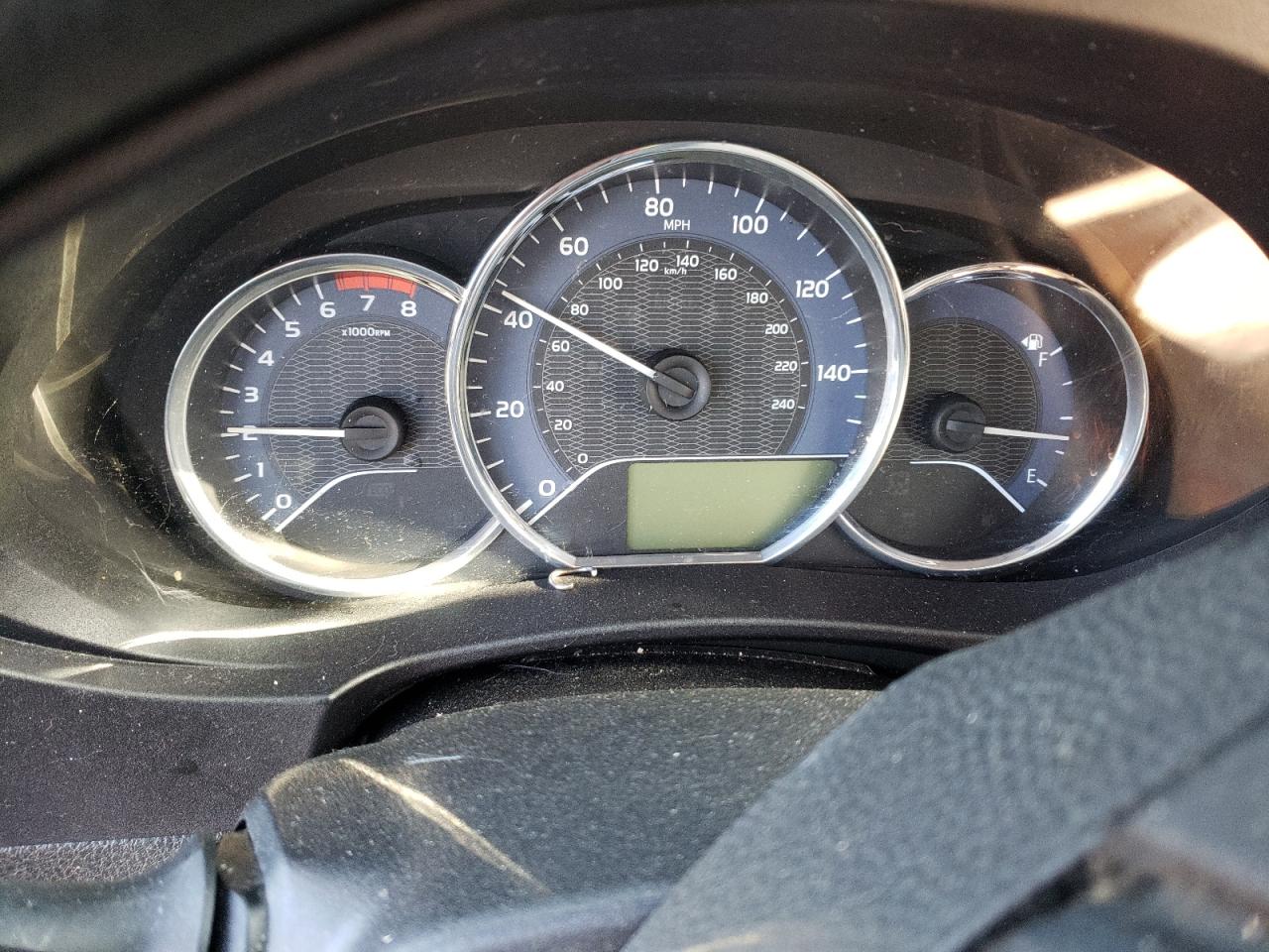 Photo 8 from auction – 2014 TOYOTA COROLLA L with VIN 2T1BURHE2EC012973