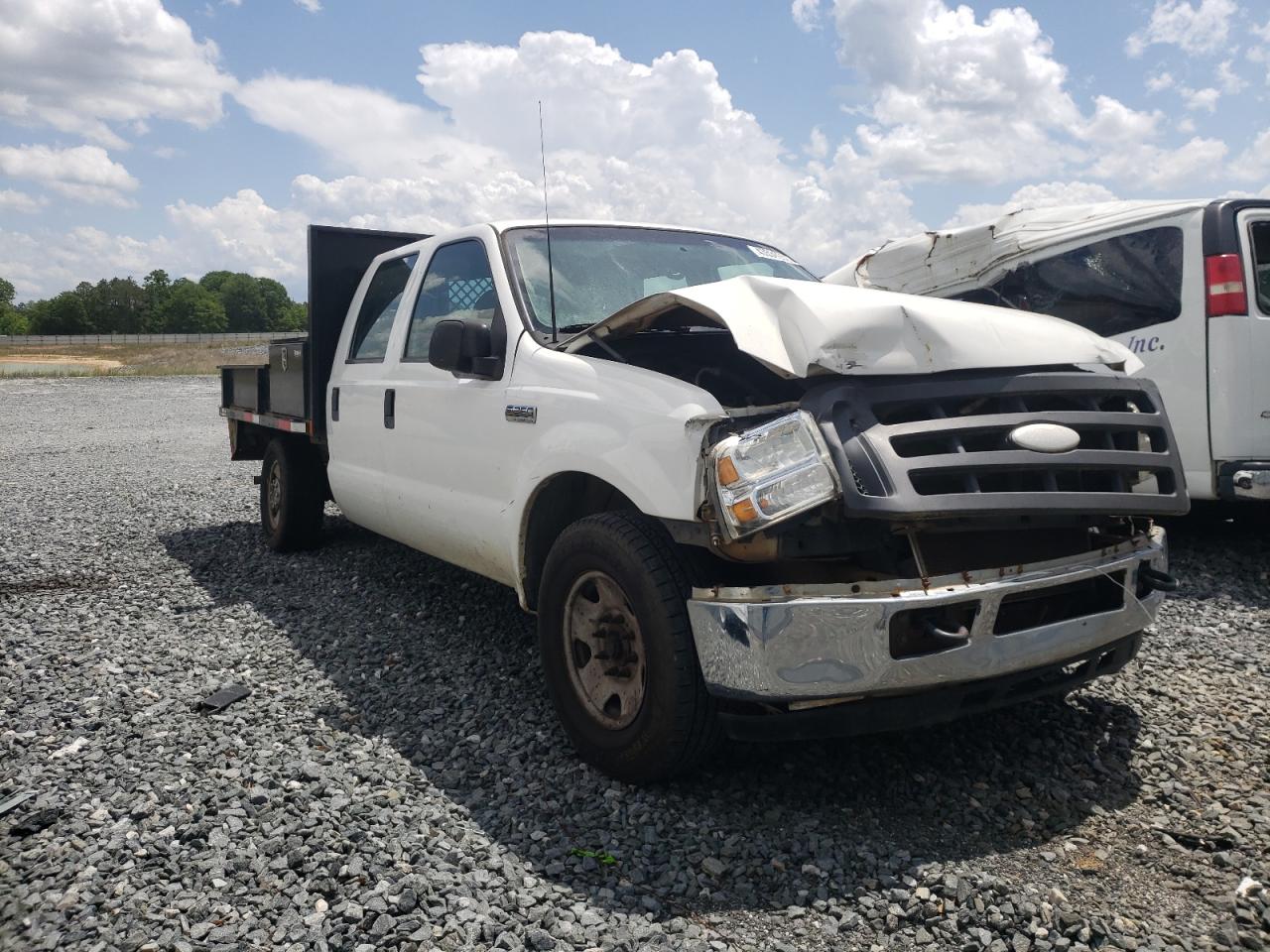 FORD F250 SUPER 2005 with VIN 1FTSW20585EA14026 - Photo from auction