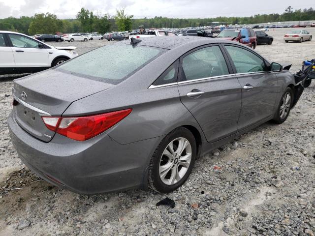 Photo 4 from auction – 2012 HYUNDAI SONATA SE with VIN 5NPEC4AC5CH480590