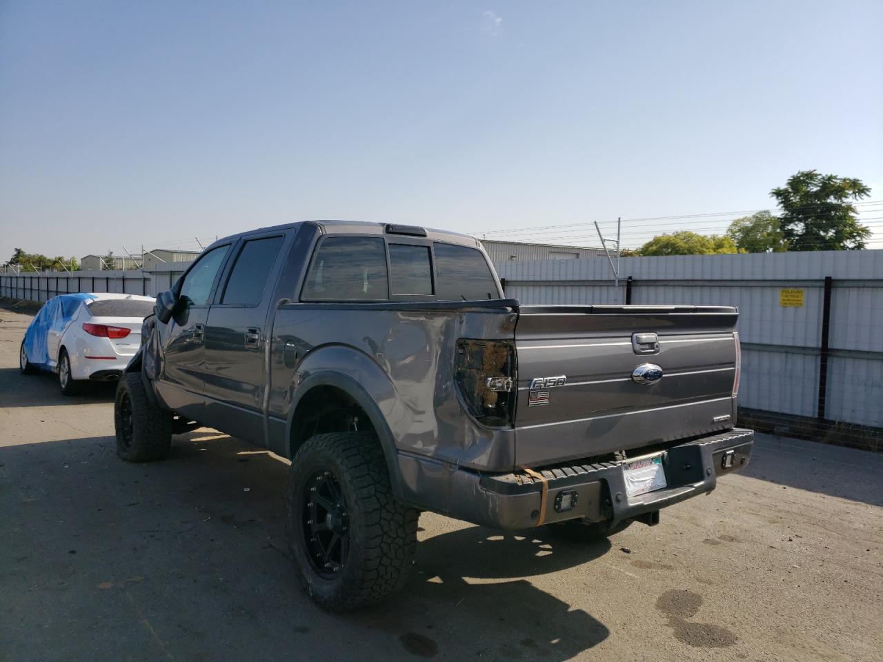 Photo 3 from auction – 2011 FORD F150 SUPER with VIN 1FTFW1EF7BKD21360