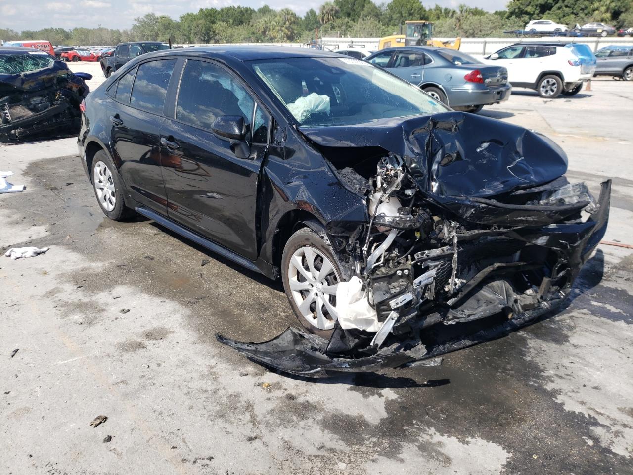Photo 1 from auction – 2020 TOYOTA COROLLA LE with VIN 5YFEPRAE1LP097817