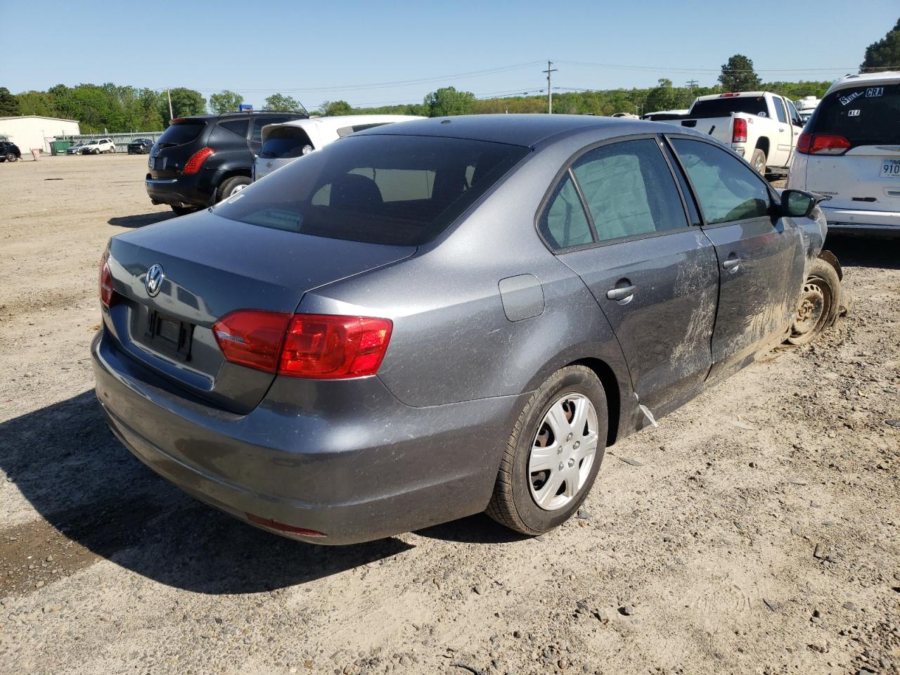 Photo 4 from auction – 2014 VOLKSWAGEN JETTA BASE with VIN 3VW2K7AJ6EM331881