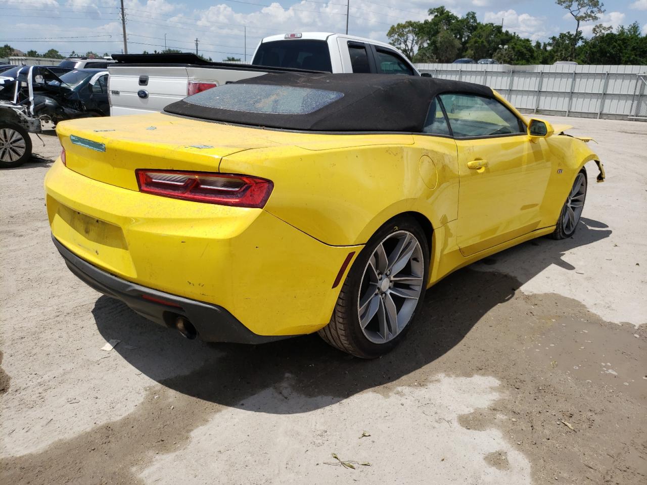Photo 4 from auction – 2018 CHEVROLET CAMARO LT with VIN 1G1FB3DS1J0148959