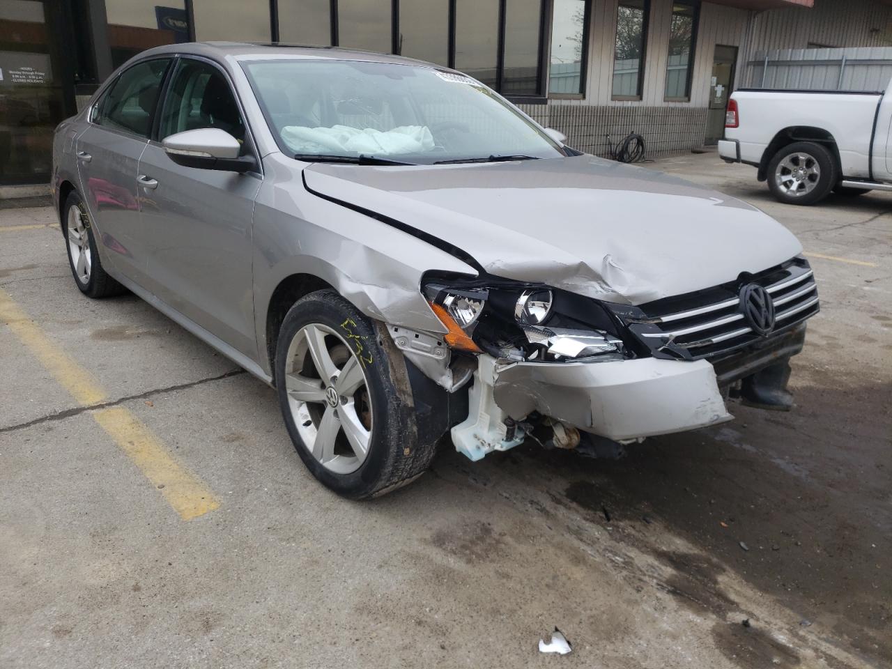 Photo 1 from auction – 2012 VOLKSWAGEN PASSAT SE with VIN 1VWBP7A36CC073959