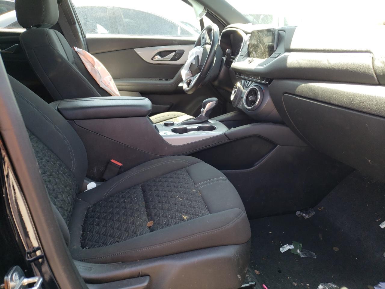 Photo 5 from auction – 2021 CHEVROLET BLAZER 2LT with VIN 3GNKBCRS7MS506343