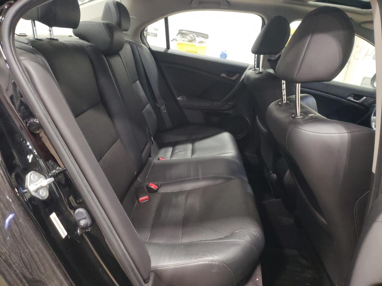 Photo 6 from auction – 2009 ACURA TSX with VIN JH4CU26659C030095