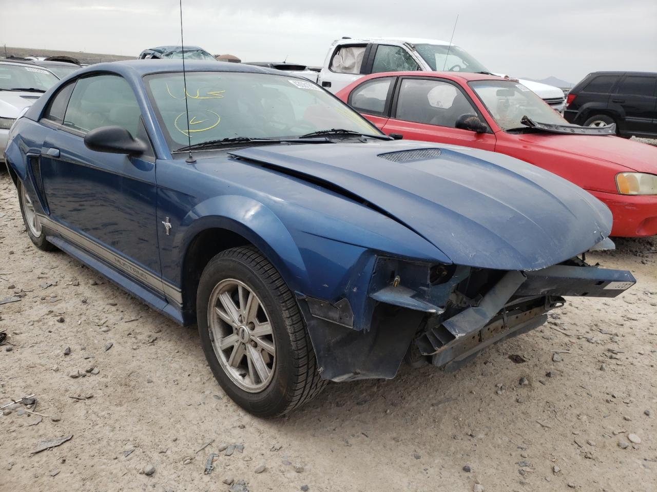 FORD MUSTANG 2000 with VIN 1FAFP4042YF215412 - Photo from auction