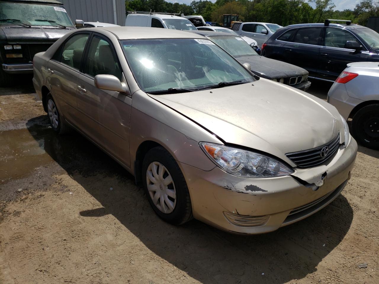 Photo 1 from auction – 2005 TOYOTA CAMRY LE with VIN 4T1BE32K25U573603