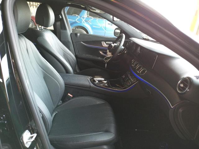 Photo 5 from auction – 2017 MERCEDES-BENZ E 300 with VIN WDDZF4JBXHA007062