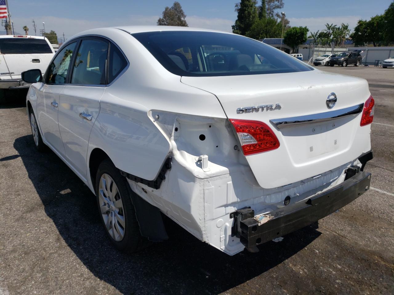 Photo 3 from auction – 2015 NISSAN SENTRA S with VIN 3N1AB7AP2FY238727