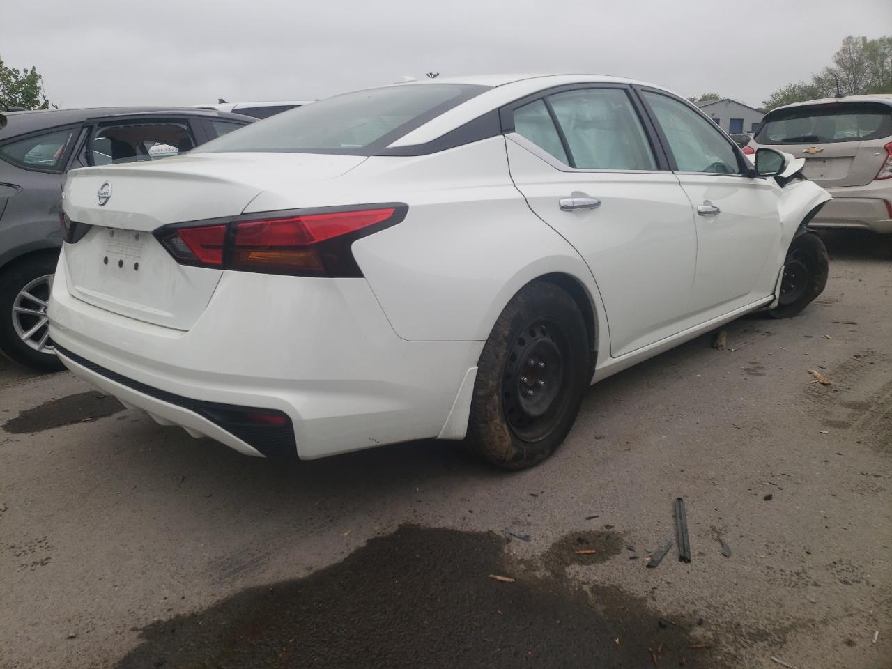 Photo 4 from auction – 2019 NISSAN ALTIMA S with VIN 1N4BL4BV5KC250387