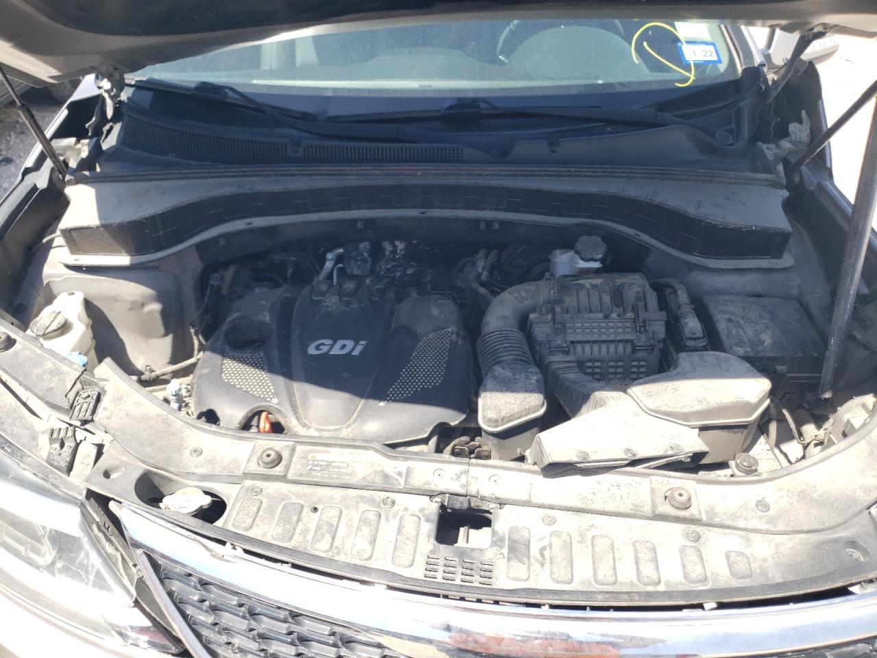 Photo 7 from auction – 2015 KIA SORENTO LX with VIN 5XYKTCA66FG653343