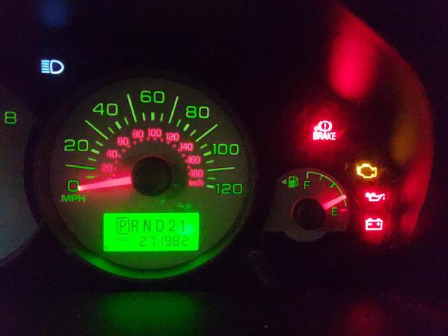 Photo 8 from auction – 2006 FORD ESCAPE with VIN 1FMYU93126KB77982