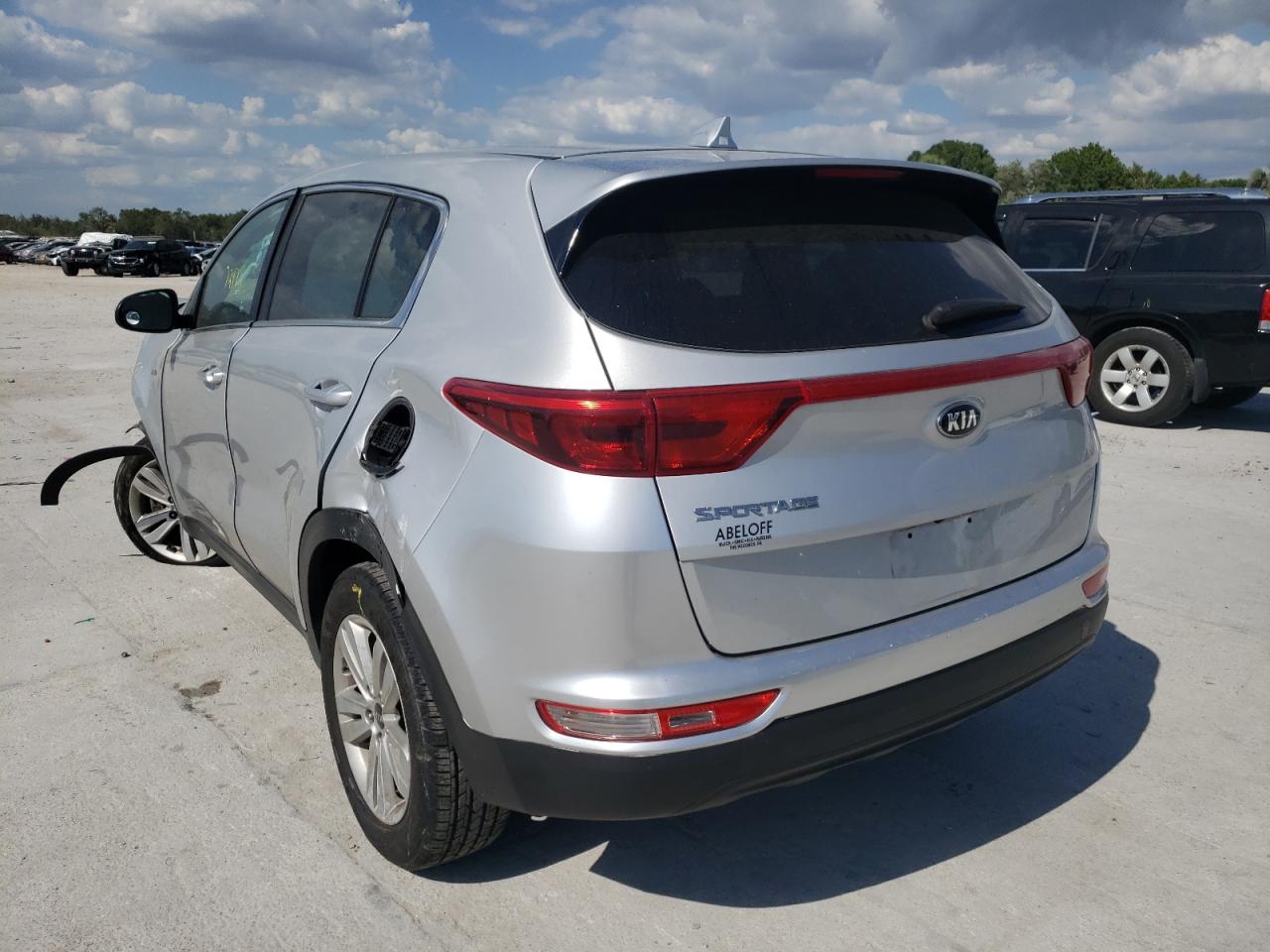 Photo 3 from auction – 2017 KIA SPORTAGE L with VIN KNDPMCAC6H7280846