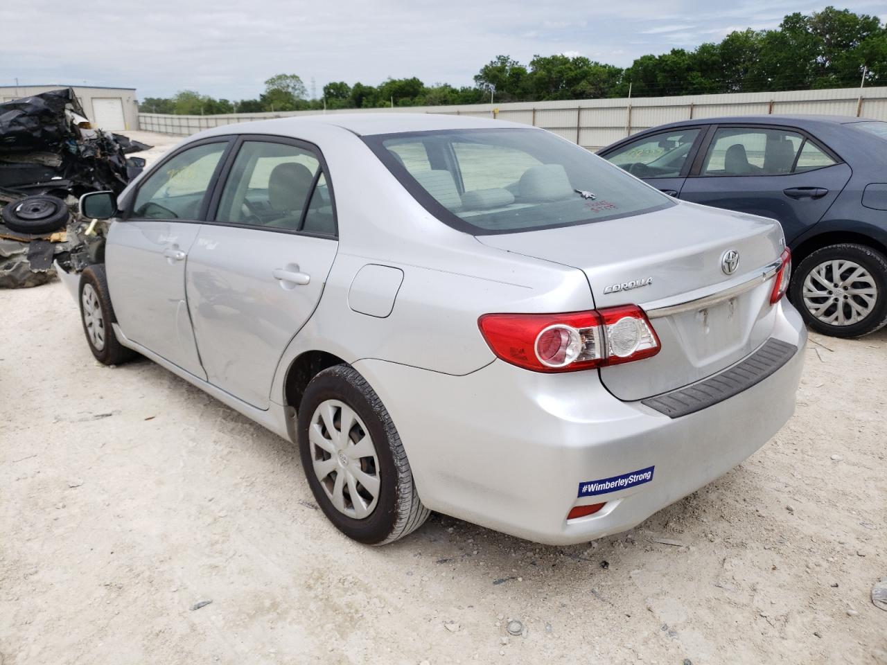 Photo 3 from auction – 2011 TOYOTA COROLLA BA with VIN JTDBU4EE3B9154757