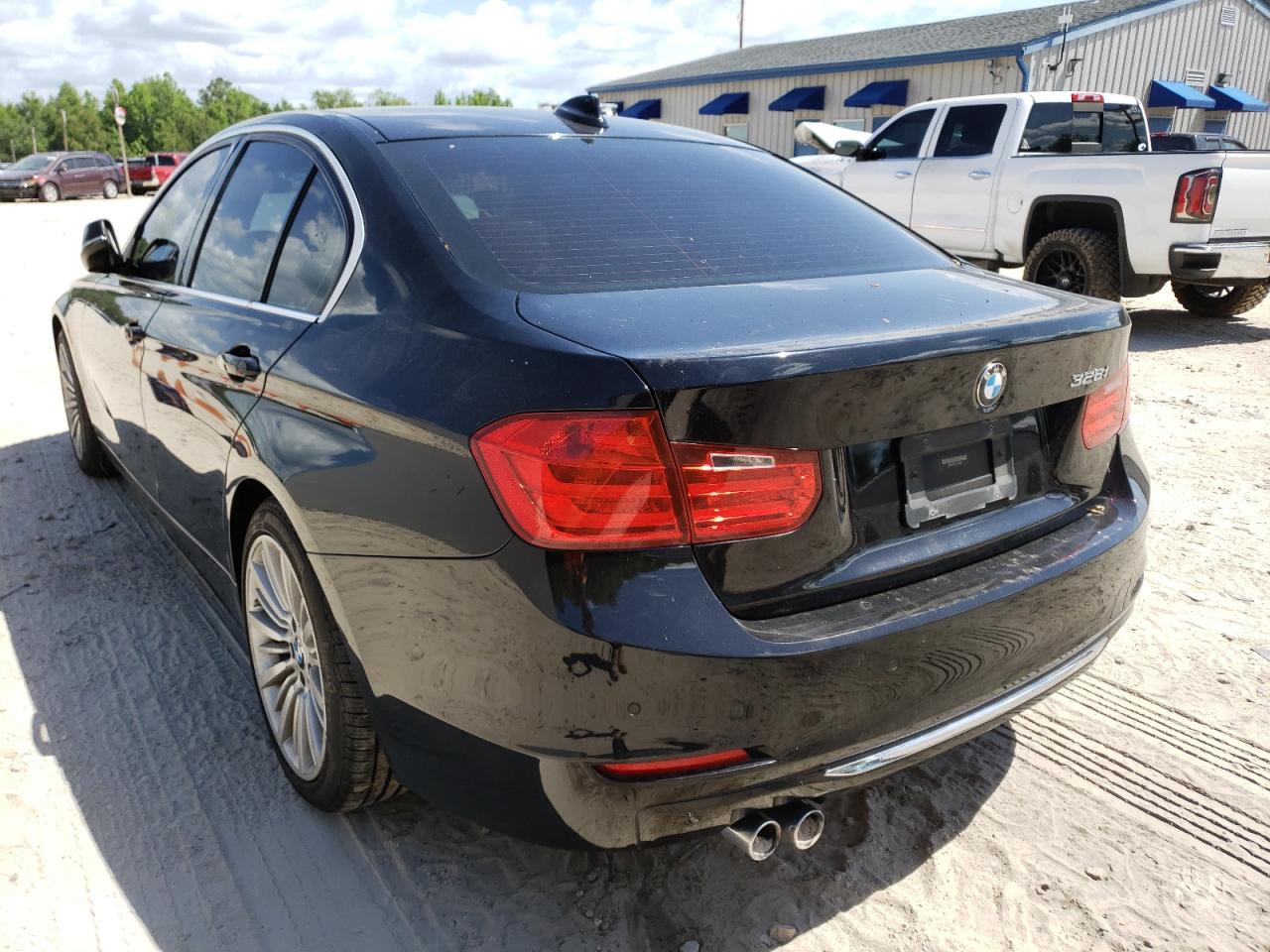 Photo 3 from auction – 2014 BMW 328 I SULE with VIN WBA3C1C51EK116821