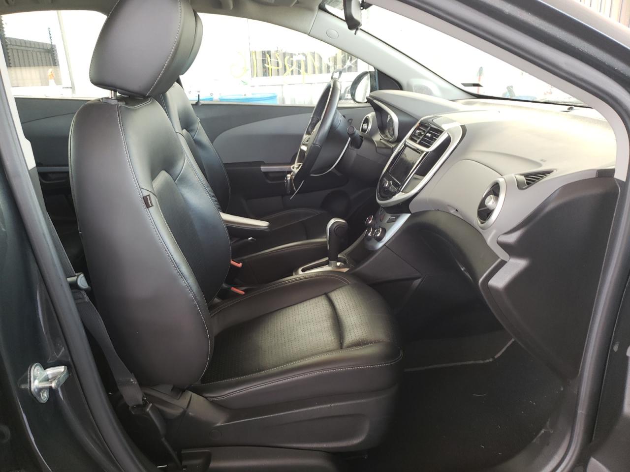 Photo 5 from auction – 2020 CHEVROLET SONIC PREM with VIN 1G1JF5SB5L4114709