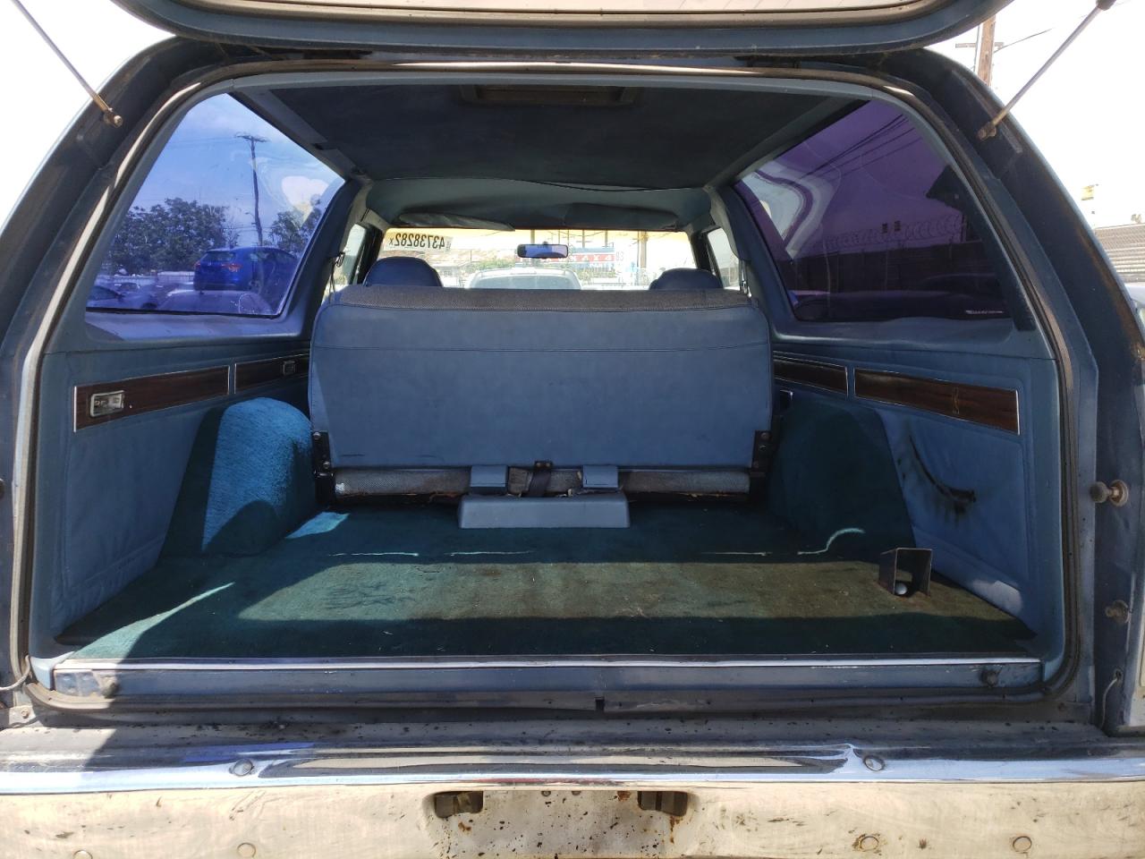 Photo 9 from auction – 1985 DODGE RAMCHARGER with VIN 1B4GW12T2FS655569
