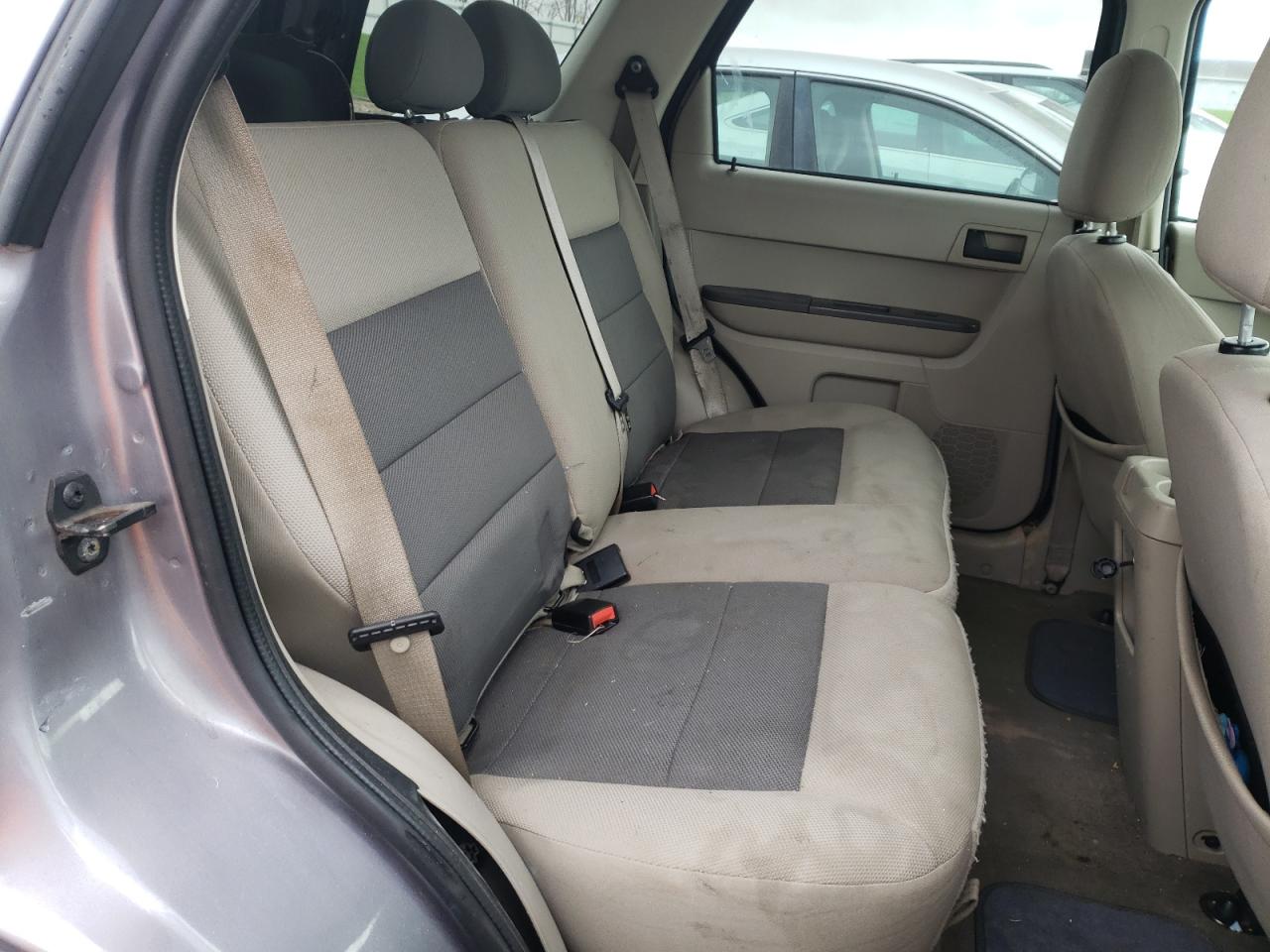 Photo 6 from auction – 2008 FORD ESCAPE XLT with VIN 1FMCU03ZX8KC72062