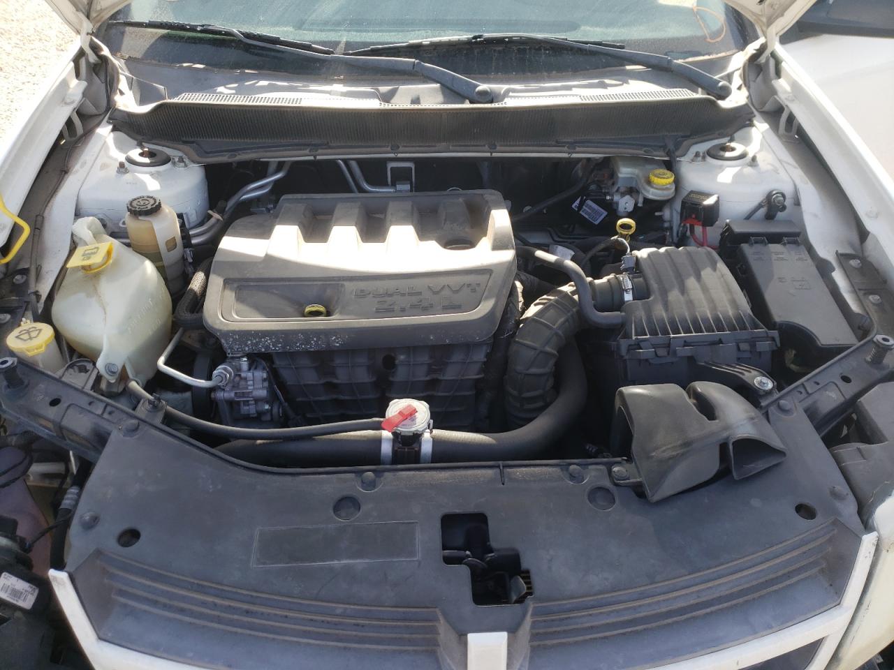 Photo 7 from auction – 2010 DODGE AVENGER SX with VIN 1B3CC4FB7AN133963