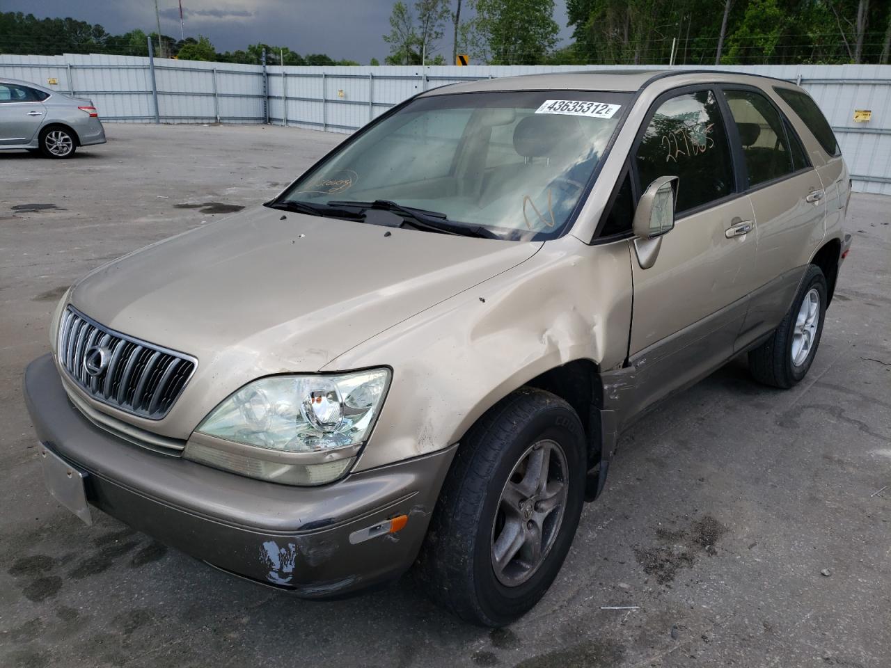 Photo 9 from auction – 2002 LEXUS RX 300 with VIN JTJHF10U820288893