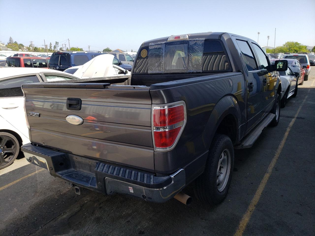 Photo 4 from auction – 2012 FORD F150 SUPER with VIN 1FTFW1ET4CKD32601