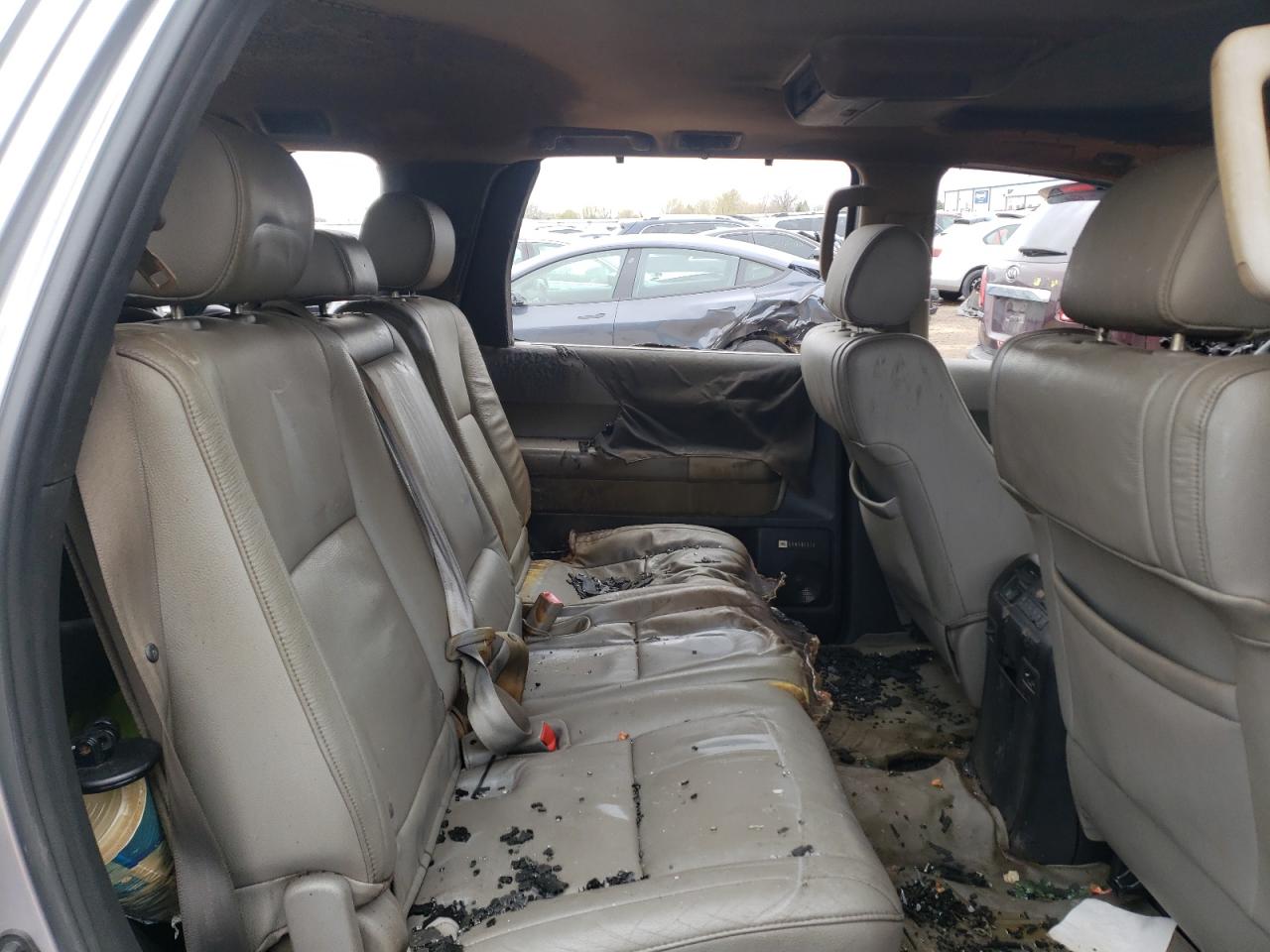 Photo 6 from auction – 2010 TOYOTA SEQUOIA LI with VIN 5TDKY5G12AS026000