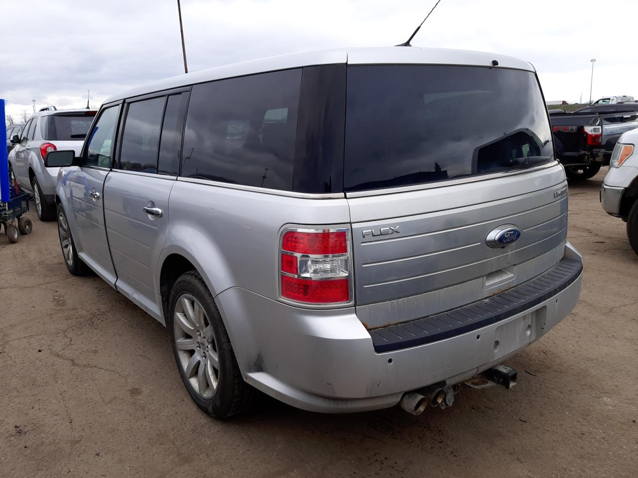 Photo 3 from auction – 2010 FORD FLEX LIMIT with VIN 2FMGK5DC1ABB14479