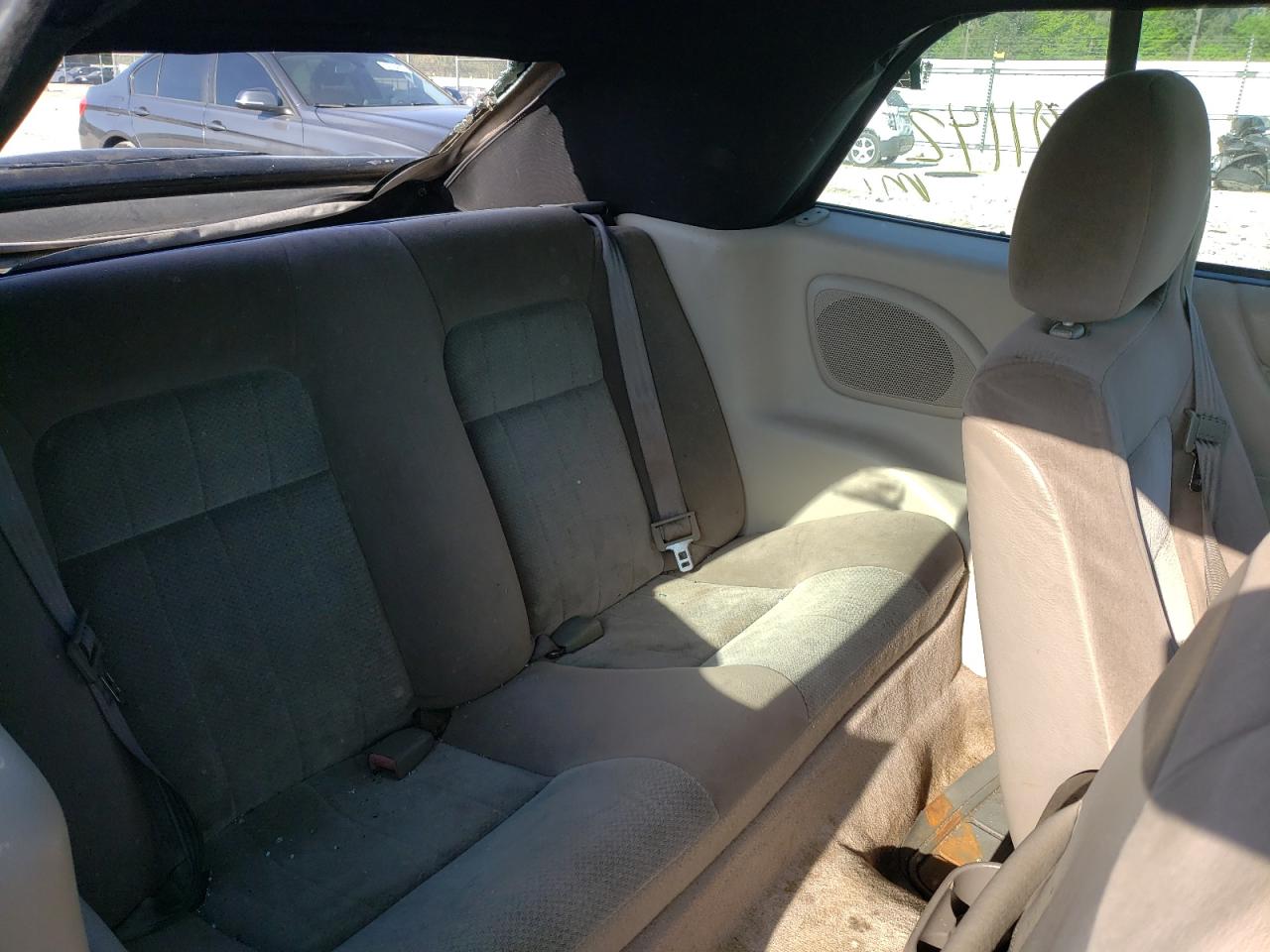 Photo 6 from auction – 2005 CHRYSLER SEBRING with VIN 1C3EL45X75N592943