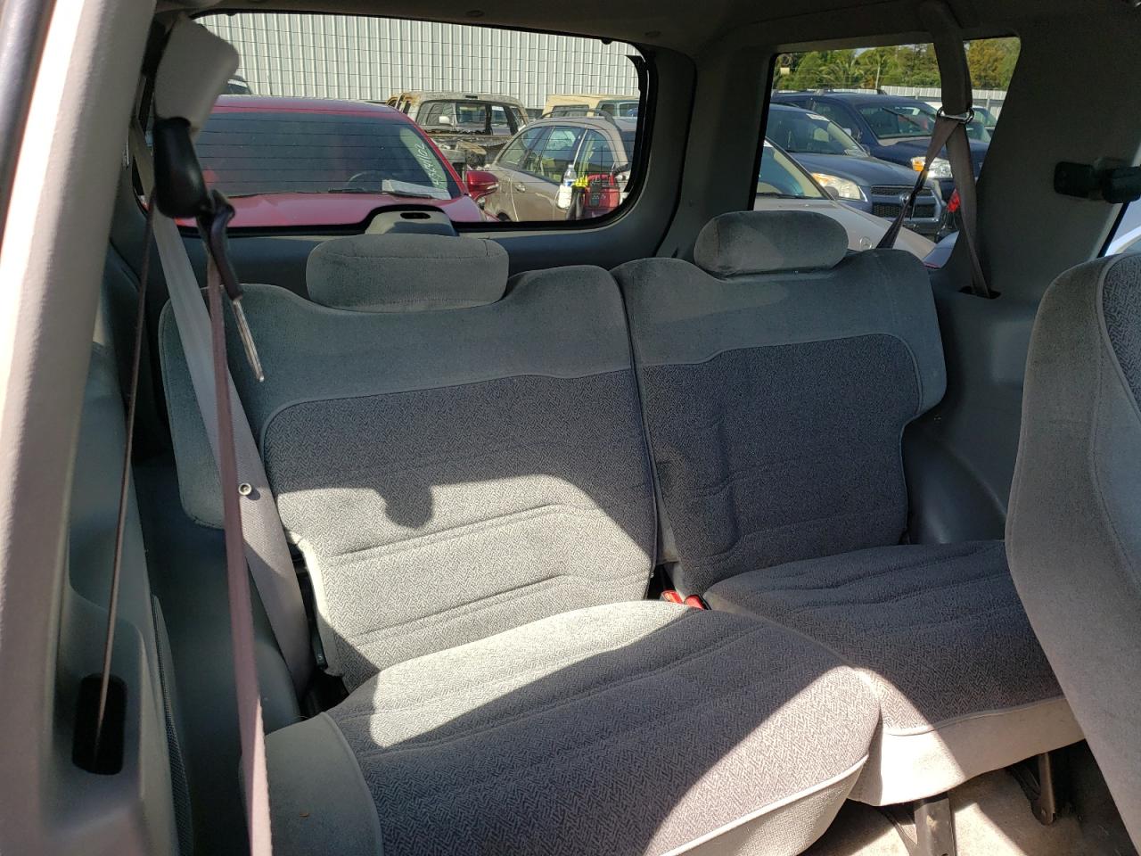 Photo 6 from auction – 1998 FORD EXPLORER with VIN 1FMYU22X6WUA92564