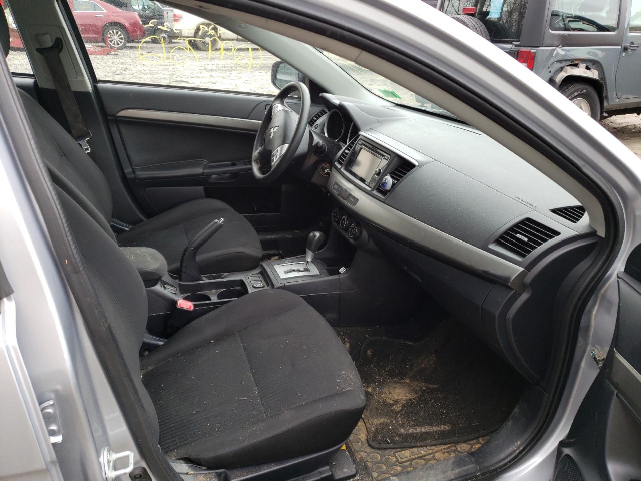 Photo 5 from auction – 2015 MITSUBISHI LANCER SE with VIN JA32V2FW1FU002082