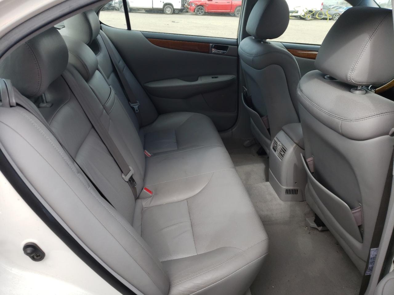 Photo 6 from auction – 2006 LEXUS ES 330 with VIN JTHBA30G065147627