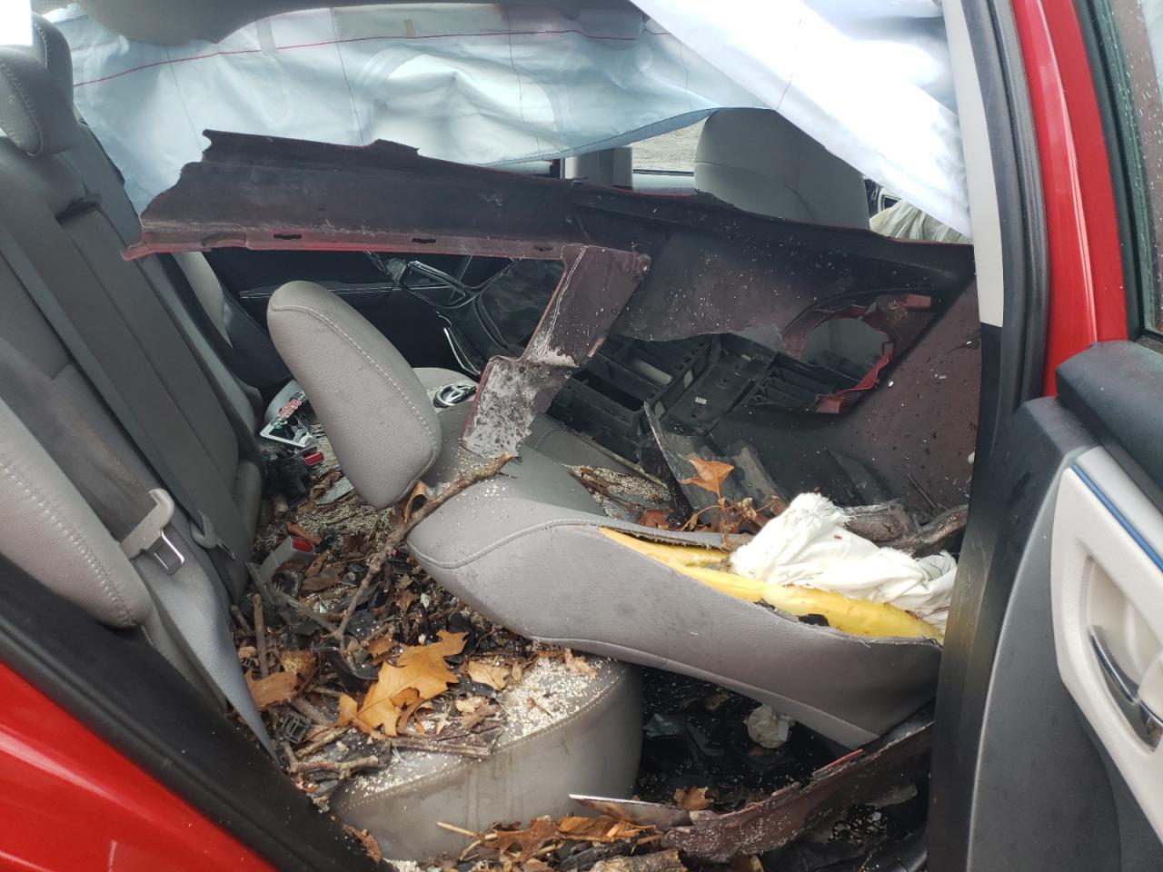 Photo 6 from auction – 2016 TOYOTA COROLLA L with VIN 2T1BURHE7GC532637