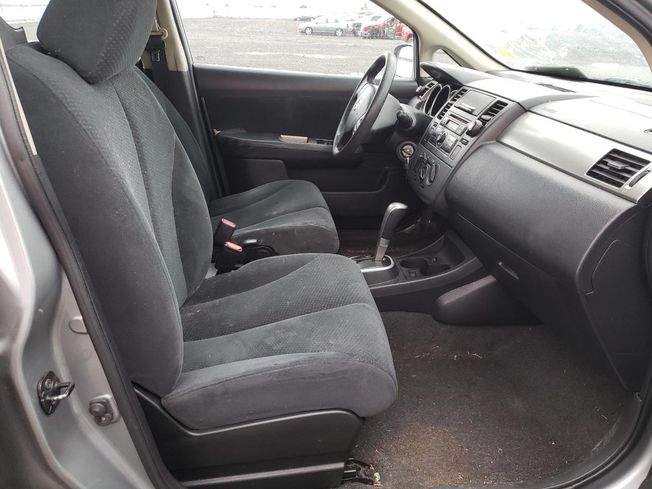 Photo 5 from auction – 2010 NISSAN VERSA S with VIN 3N1BC1CP6AL419833