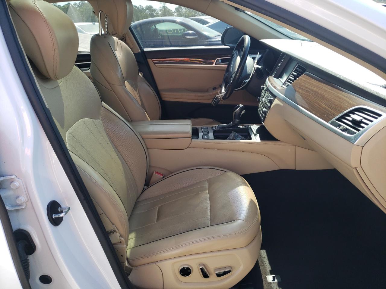 Photo 5 from auction – 2015 HYUNDAI GENESIS 3. with VIN KMHGN4JE8FU092117