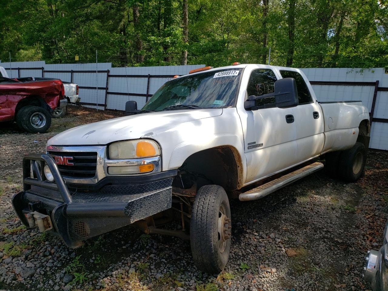 Photo 2 from auction – 2007 GMC 3500 with VIN 1GDJK33D57F146203