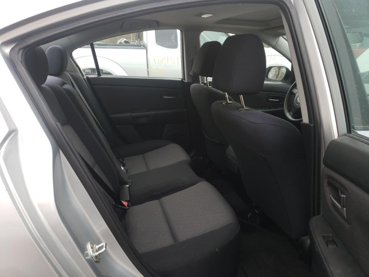 Photo 6 from auction – 2008 MAZDA 3 I with VIN JM1BK32G981804348